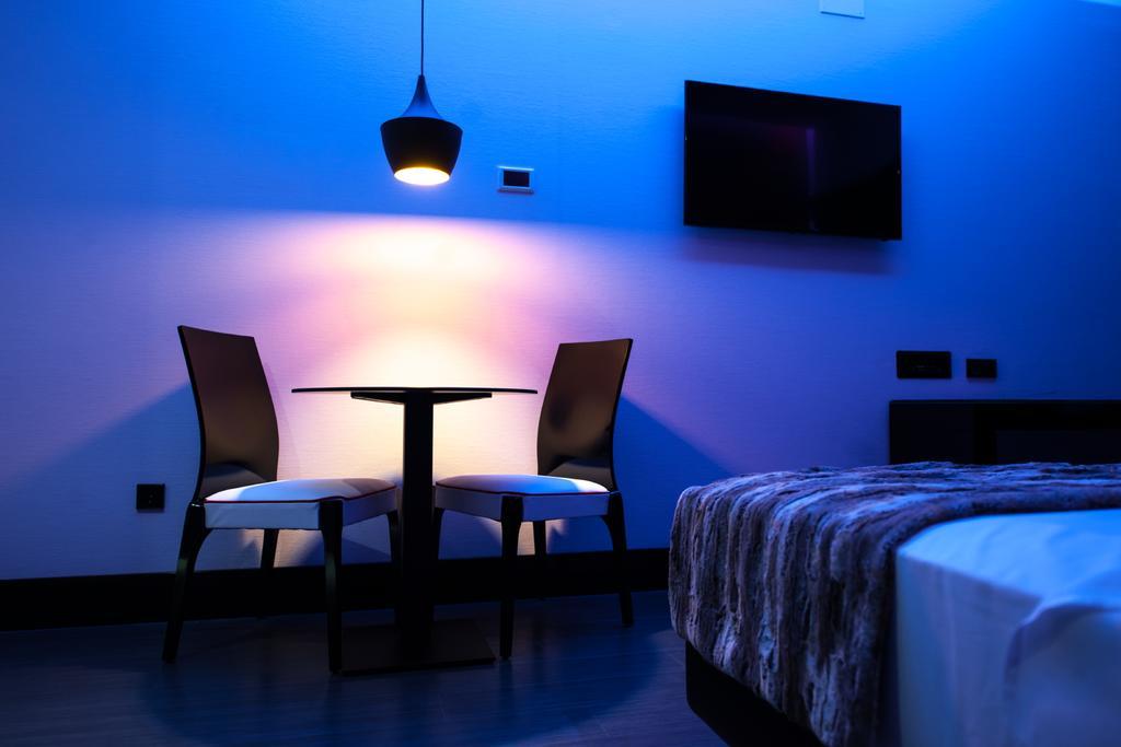 Hotel Loob Madrid (Adults Only) توريخون ذي أرذوث المظهر الخارجي الصورة