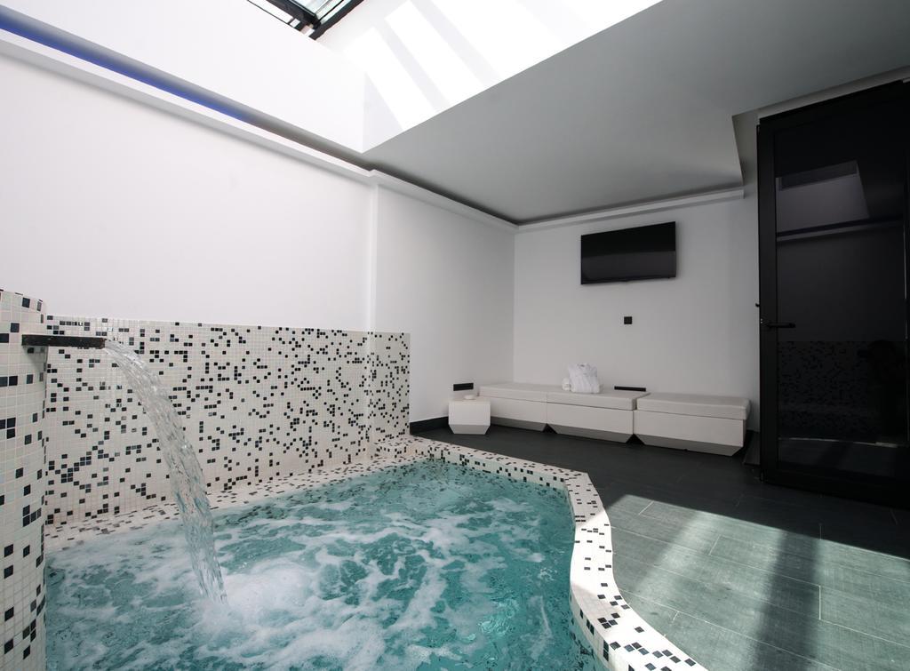 Hotel Loob Madrid (Adults Only) توريخون ذي أرذوث الغرفة الصورة