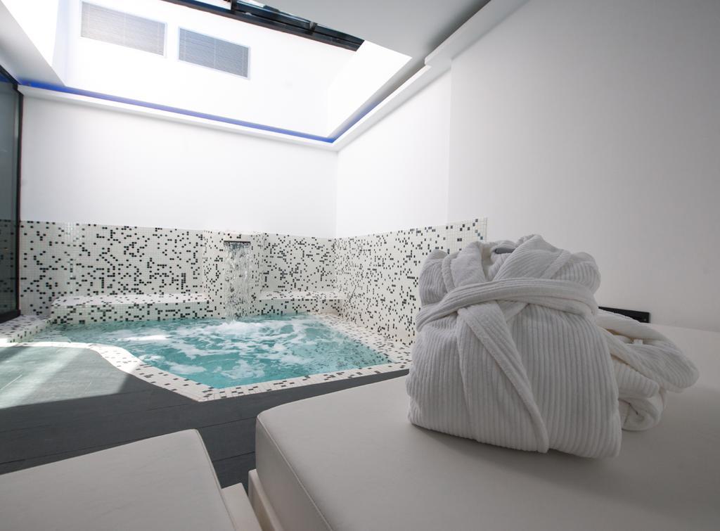 Hotel Loob Madrid (Adults Only) توريخون ذي أرذوث الغرفة الصورة