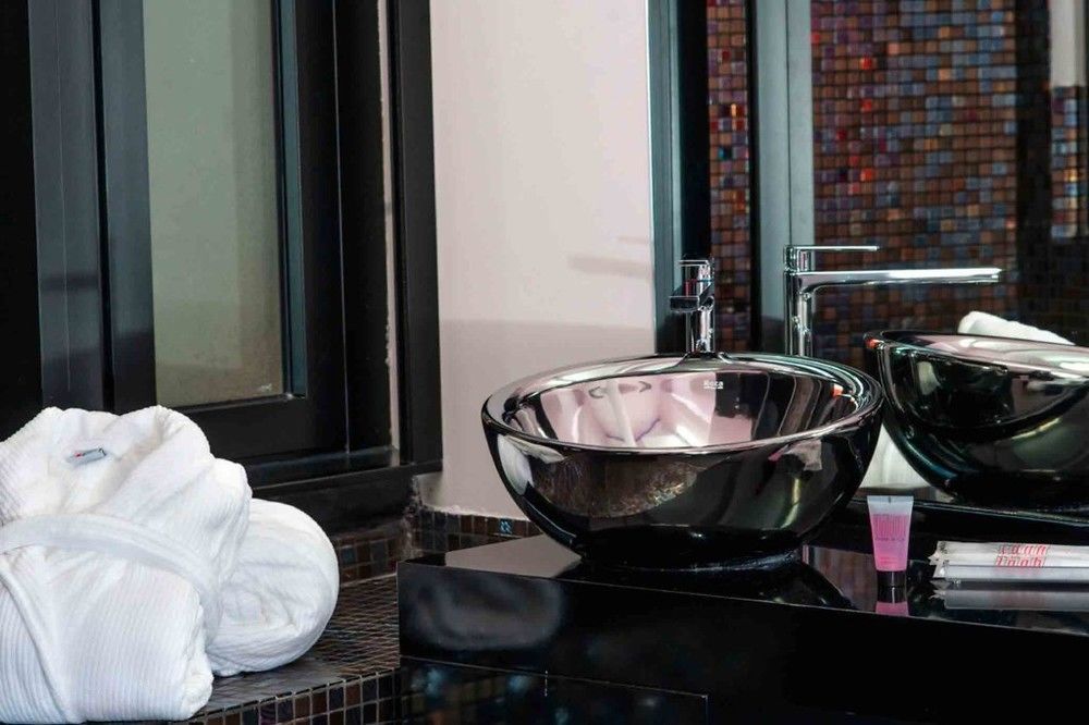 Hotel Loob Madrid (Adults Only) توريخون ذي أرذوث المظهر الخارجي الصورة